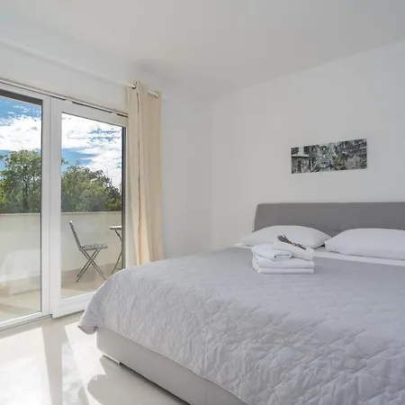 Antonada Сasa de vacaciones Vrh (Krk)